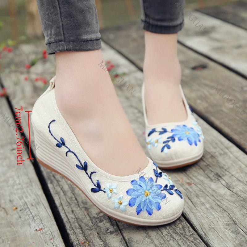 Embroidered Women Comfort Wedg - Ethnic Fashion Women recension och pris